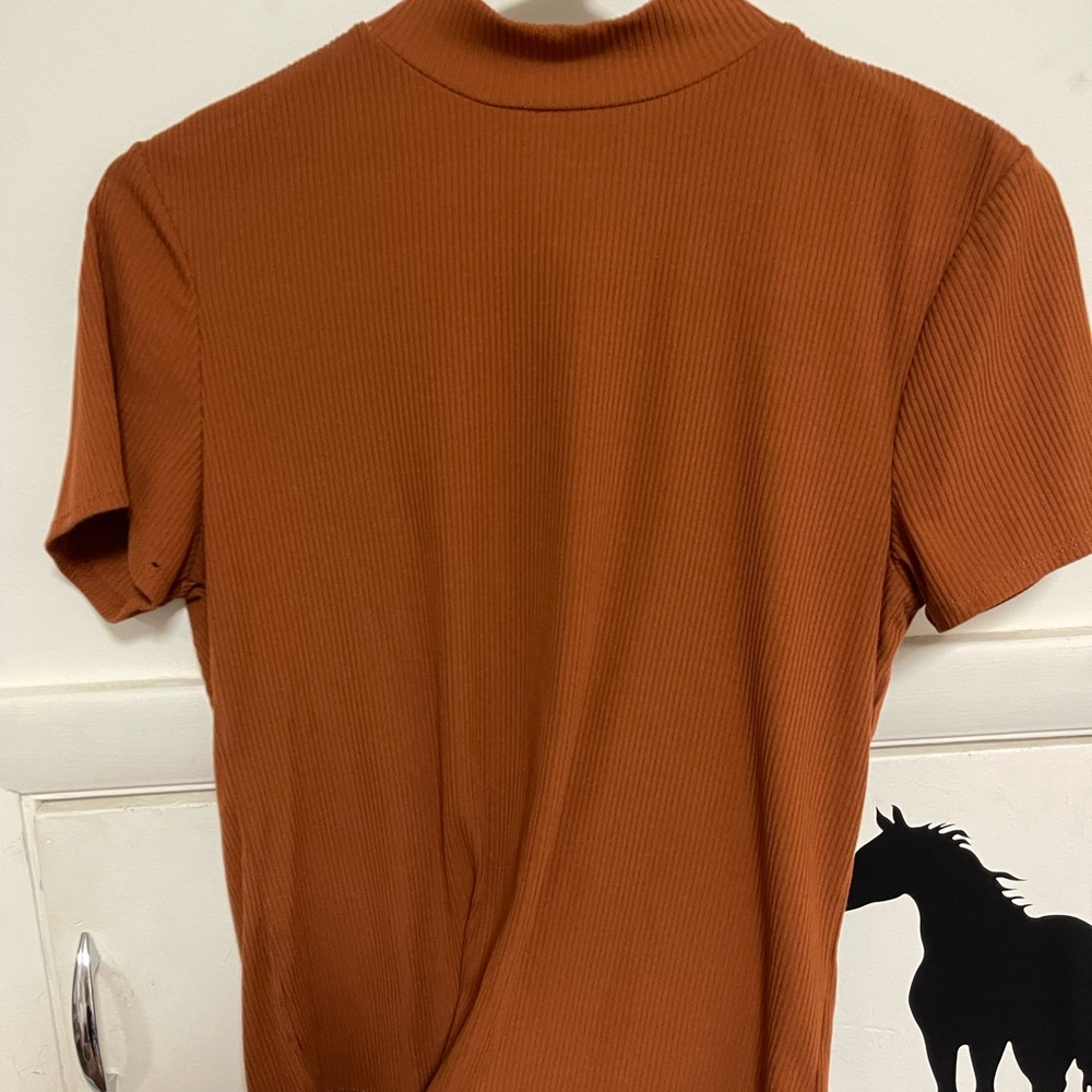 Cropped turtle neck sweater